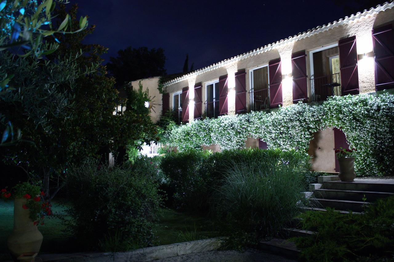 Hotel Athénopolis à Grimaud Extérieur photo