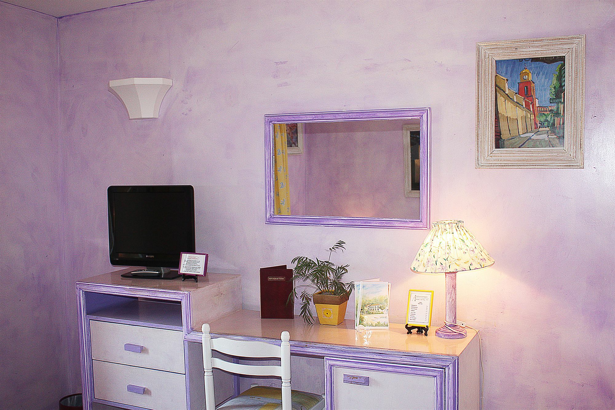 Hotel Athénopolis à Grimaud Extérieur photo